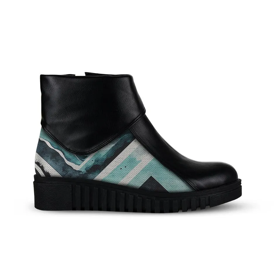 Block Bootie Wavy