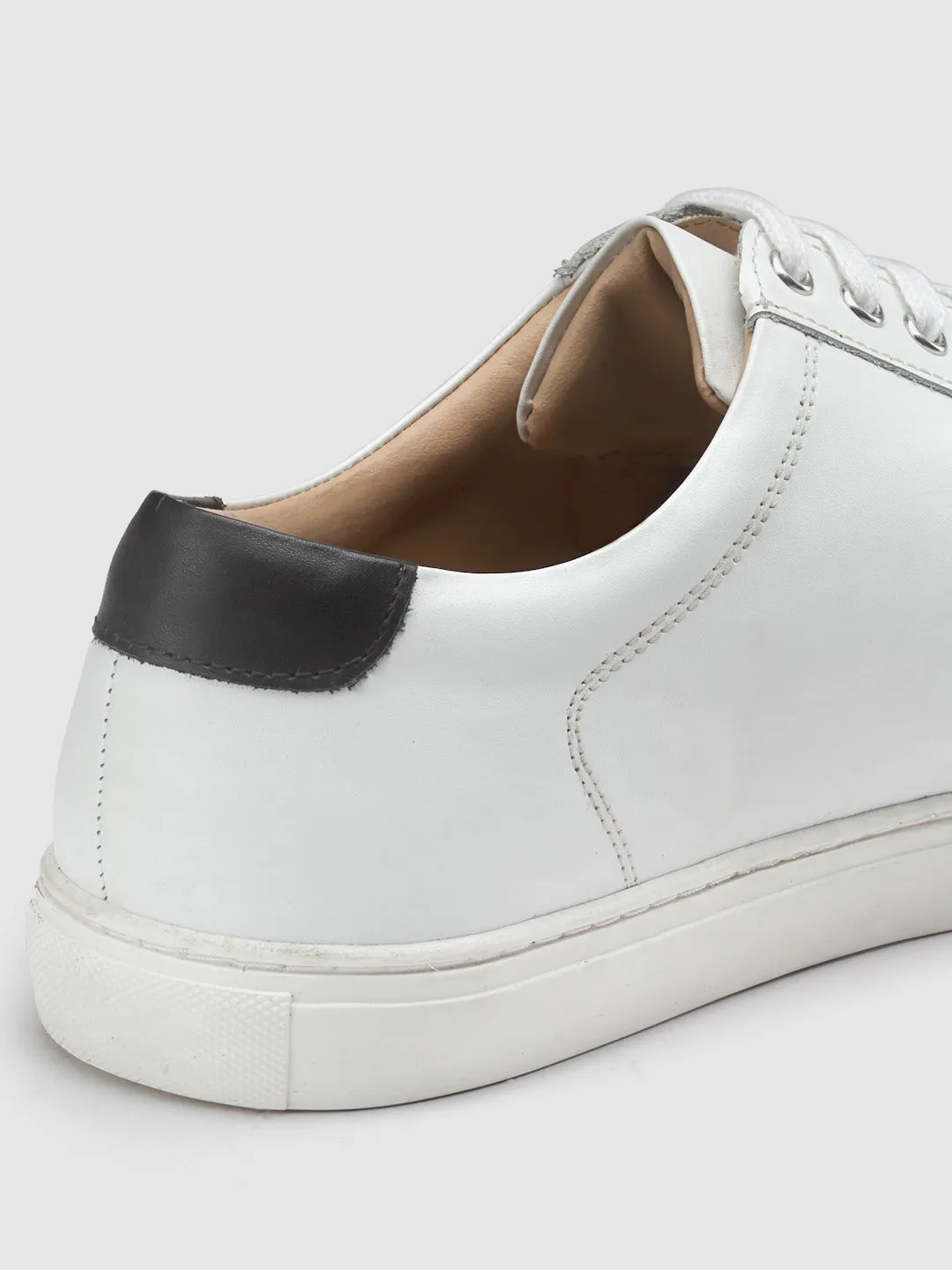 Comfort Insole Leather Basics Sneakers