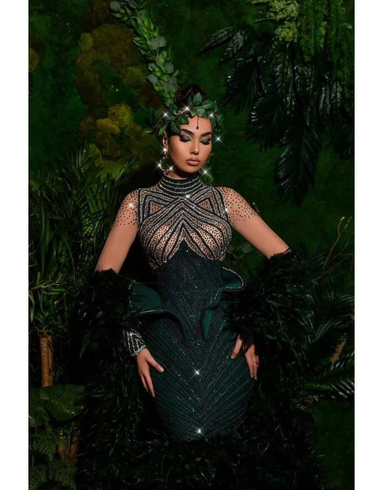 Luxury Dark Green Evening Gown with Feathers